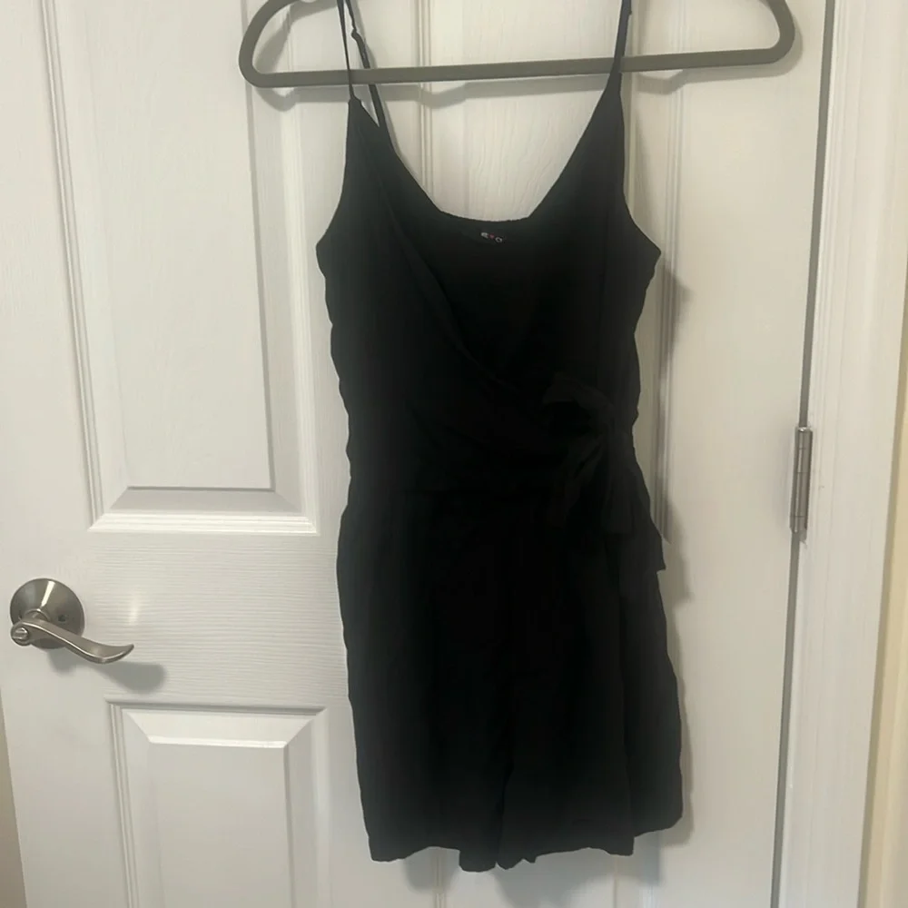 Black romper - Picture 1 of 4